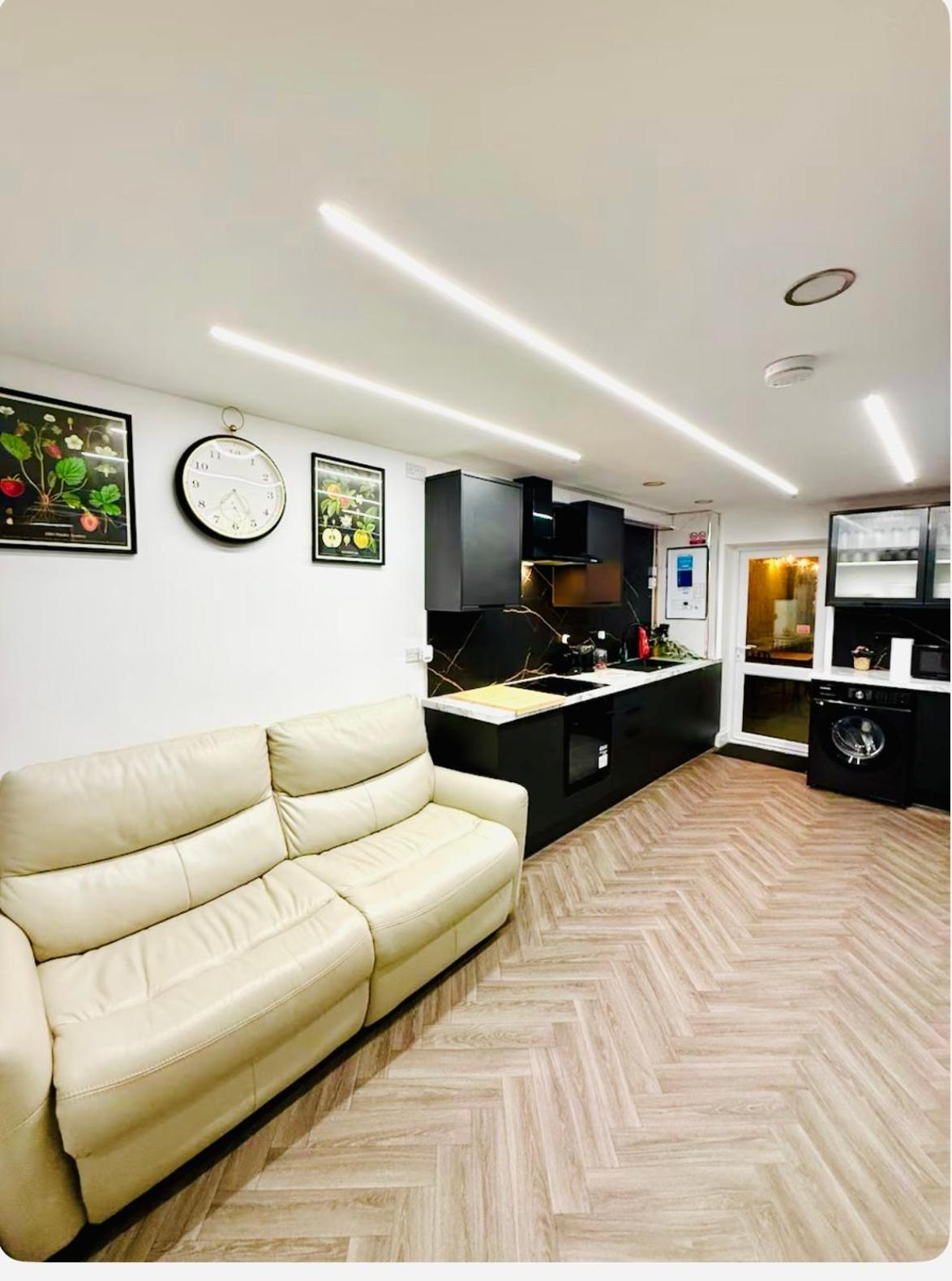 Birmingham City Centre- 9 Bed House With Free Parking Ngoại thất bức ảnh